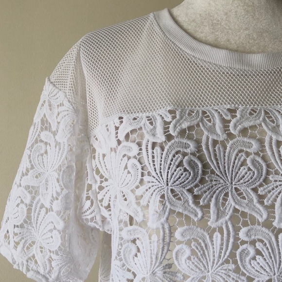 LOFT Floral Lace and Mesh Top in White - Picture 4 of 12